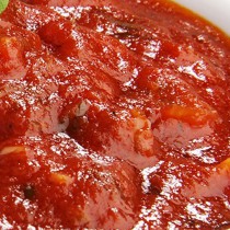 Острый томатный соус 30гр - "Резвый лось" - служба доставки еды в Ивделе